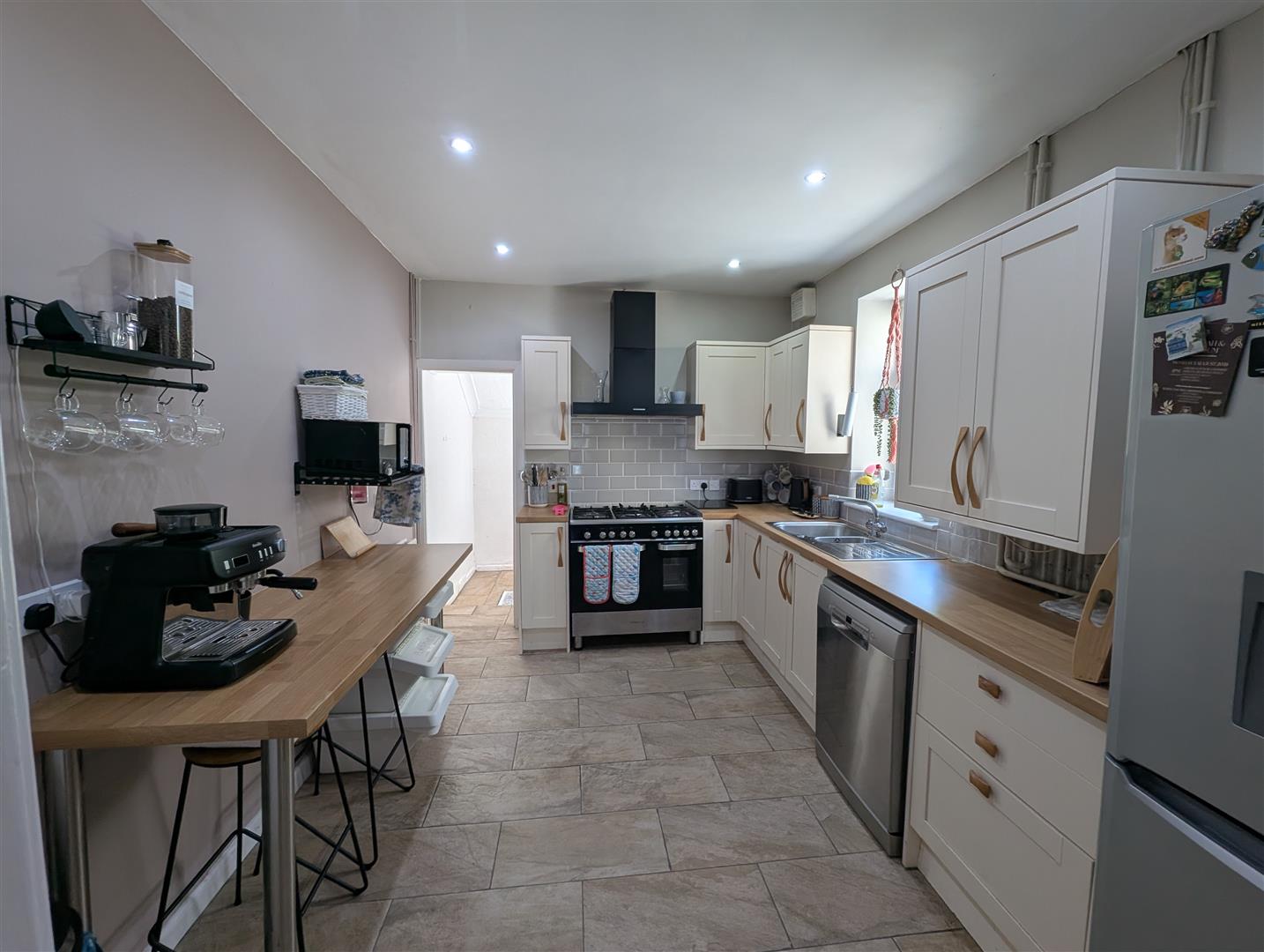 Borough Road, Loughor, Swansea, SA4 6RY